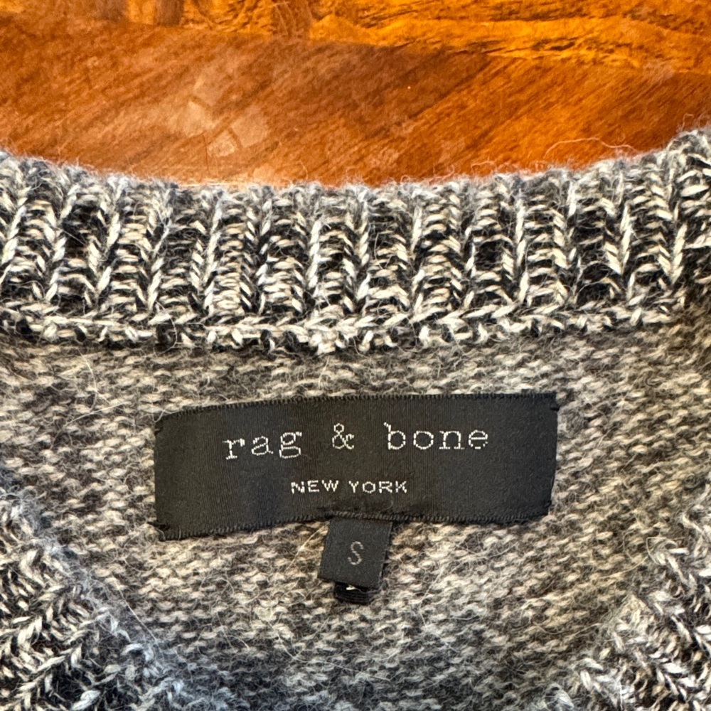 rag & bone Women's Gray and Black Crew Neck Sweater - Picture 2 of 6